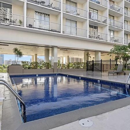 Gem Of Waikiki At Inn On The Park Honolulu Buitenkant foto