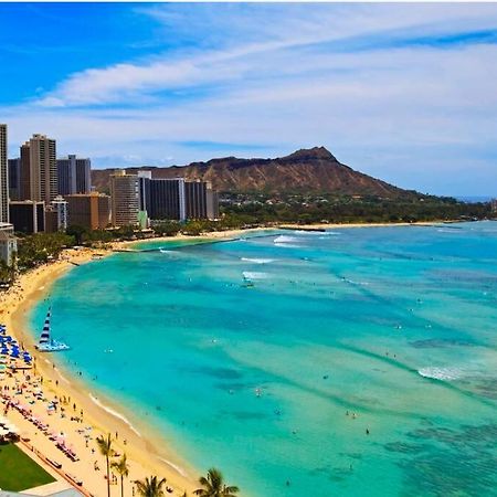 Gem Of Waikiki At Inn On The Park Honolulu Buitenkant foto