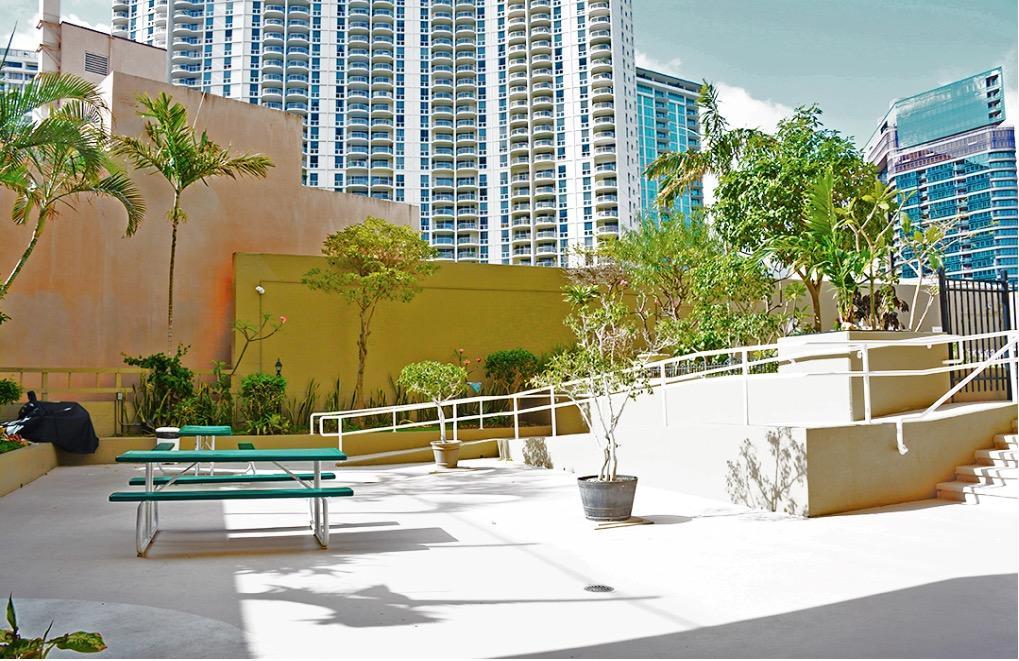 Gem Of Waikiki At Inn On The Park Honolulu Buitenkant foto