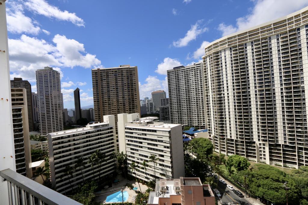 Gem Of Waikiki At Inn On The Park Honolulu Buitenkant foto